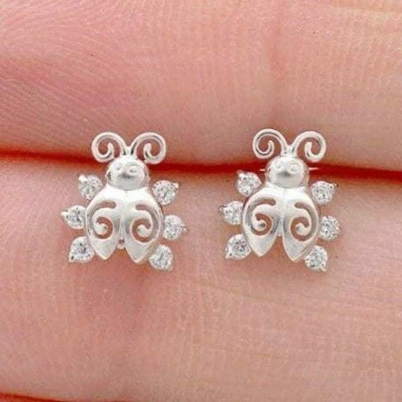 14k Solid Gold Round Cut White Zircon Ladybug Screw Back Stud Kid Earrings - Picture 7 of 7